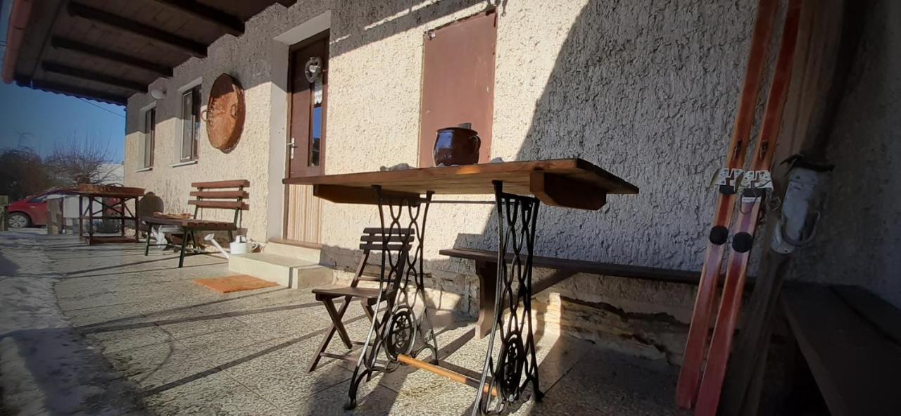 Chalupa Vrsovka Exterior foto